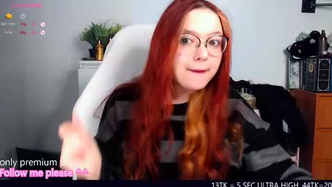 Hanna online show from October 2025 10:20:02 PM