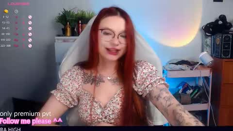 Hanna online show from October 2025 10:10:01 PM