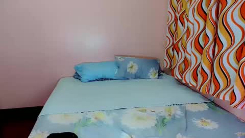 Snapshot of mea_mm19 chatting on March 2025 07:23:01 PM mea_mm19 online show from March 2025 07:23:01 PM