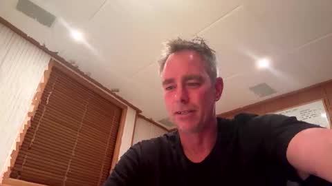 Snapshot of meau_lest chatting on October 2025 07:27:01 PM Meau Lest online show from October 2025 07:27:01 PM