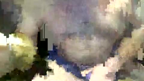 Snapshot of mecalientasmucho chatting on December 2025 05:29:01 PM mecalientasmucho online show from December 2025 05:29:01 PM