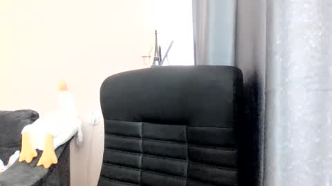 Oltereodora-lima online show from October 2025 06:14:01 AM