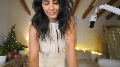 Andrea  online show from December 2024 09:41:01 PM