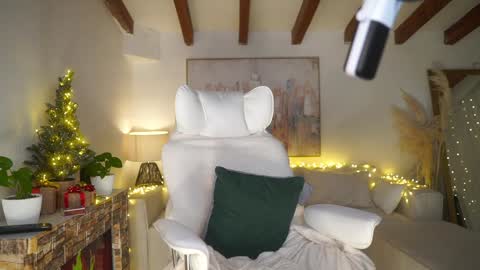 Andrea  online show from January 2025 07:21:01 PM