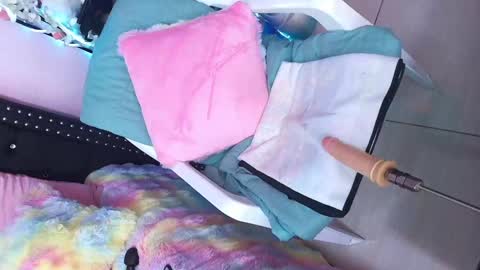 Im Megan online show from January 2025 11:34:01 AM