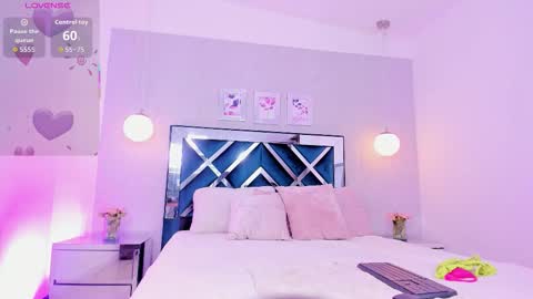 Snapshot of meelody7 chatting on September 2025 11:37:02 AM Melody online show from September 2025 11:37:02 AM