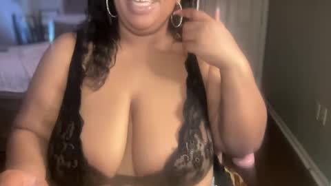 Southern Peach online show from February 2025 07:05:02 PM