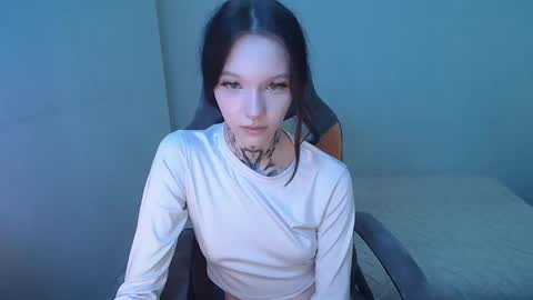 Snapshot of mefwhore chatting on January 2025 07:10:02 PM mefwhOre online show from January 2025 07:10:02 PM