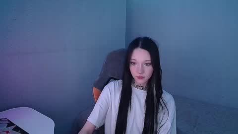 Snapshot of mefwhore chatting on October 2025 05:22:02 PM mefwhOre online show from October 2025 05:22:02 PM