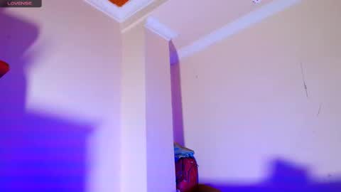 Snapshot of megan_7777 chatting on February 2025 01:46:02 AM megan_7777 online show from February 2025 01:46:02 AM