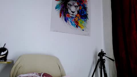 megan_cat online show from November 2025 12:59:03 PM