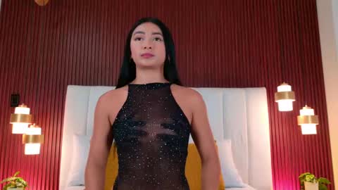 Snapshot of megan_cruzgb chatting on October 2025 12:35:02 PM Carolina Paez online show from October 2025 12:35:02 PM