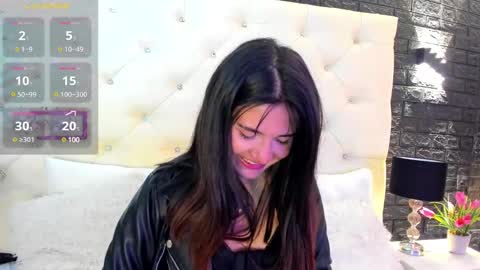     online show from February 2025 11:44:02 AM