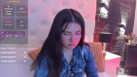     online show from March 2025 03:18:01 PM