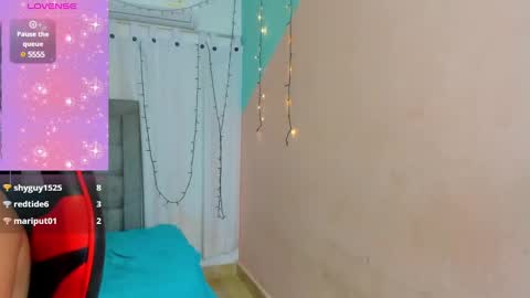 Snapshot of megan_kis9 chatting on February 2025 06:44:01 PM megan online show from February 2025 06:44:01 PM