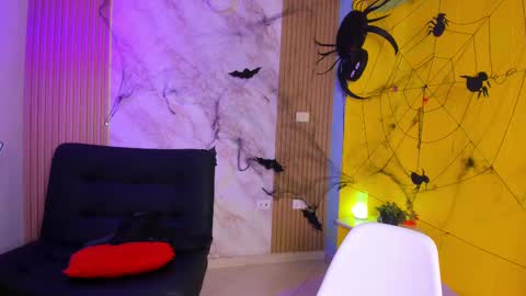 Megan online show from November 2025 11:11:02 AM