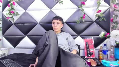 megan_thompsonn_ online show from September 2025 02:38:01 AM