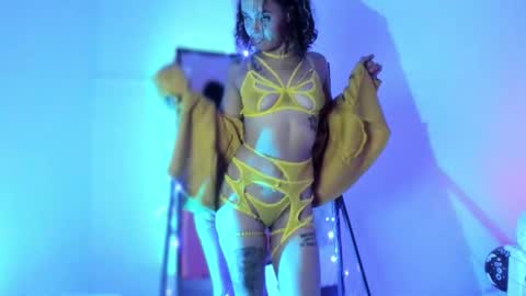 Snapshot of megan_tower chatting on November 2025 10:32:02 PM megan_tower online show from November 2025 10:32:02 PM