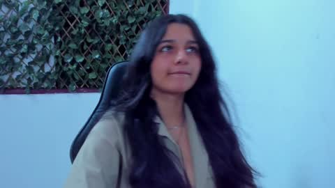 megan white 01  online show from December 2024 11:07:01 PM