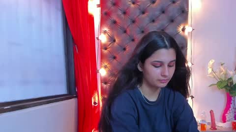 megan white 01  online show from January 2025 12:12:02 PM