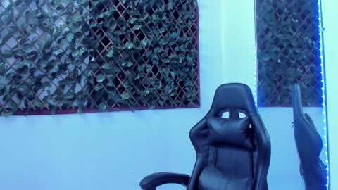 megan white 01  online show from January 2025 11:15:01 PM