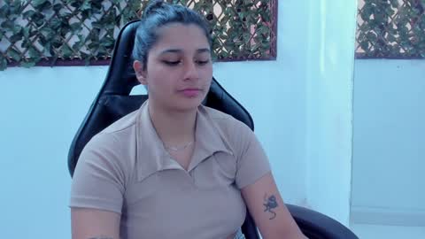 megan white 01  online show from January 2025 01:28:01 PM