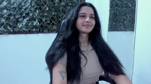 megan white 01  online show from January 2025 10:49:02 PM