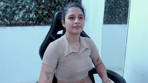 megan white 01  online show from January 2025 01:50:01 AM