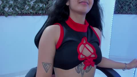 megan white 01  online show from January 2025 07:15:01 AM
