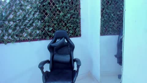 megan white 01  online show from February 2025 04:18:02 AM