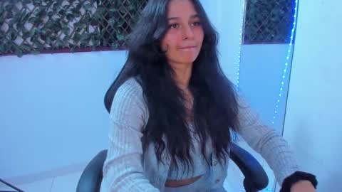 megan white 01  online show from March 2025 06:39:02 AM