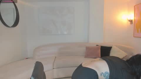 Snapshot of megancross1 chatting on November 2025 03:27:01 AM Megan Cross online show from November 2025 03:27:01 AM