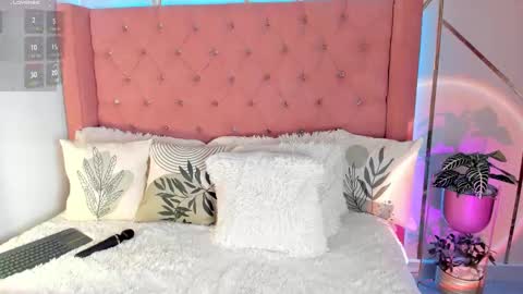 Megan Nice to meet you  online show from March 2025 03:02:01 PM