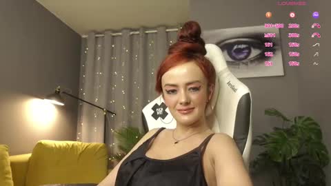 Snapshot of meganiex chatting on November 2025 01:38:02 AM MeganieX online show from November 2025 01:38:02 AM