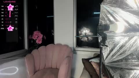 Mara online show from December 2024 10:27:01 AM