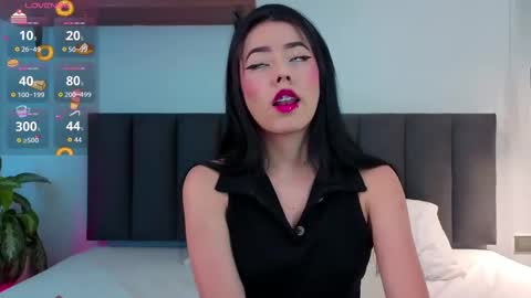 Snapshot of meganritz_ chatting on November 2025 07:24:01 PM Meganritz online show from November 2025 07:24:01 PM