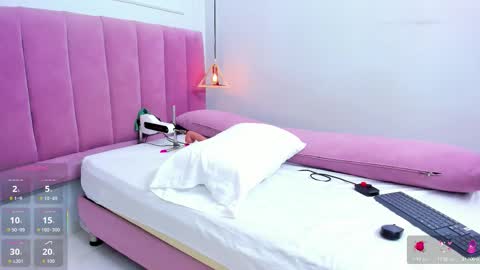 Megan  online show from October 2025 07:58:02 PM