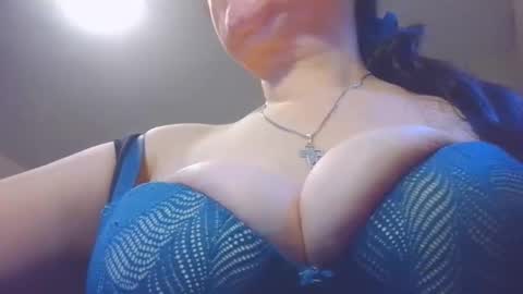 SHAROLD online show from November 2025 07:03:02 PM