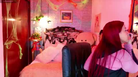 Snapshot of meghan_nill chatting on October 2025 03:04:01 AM Meghan online show from October 2025 03:04:01 AM