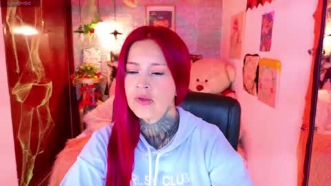 Snapshot of meghan_nill chatting on October 2025 03:04:01 AM Meghan online show from October 2025 03:04:01 AM