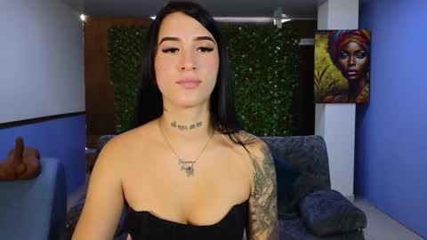 Snapshot of mei_naughtycat chatting on November 2025 12:14:02 PM Mei online show from November 2025 12:14:02 PM