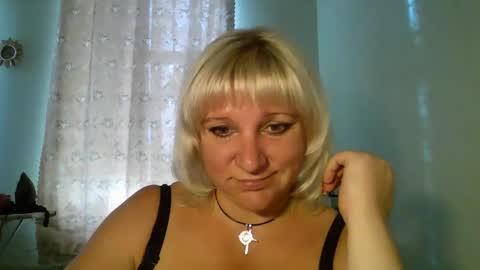 MeilomaWesa online show from September 2025 01:24:02 PM
