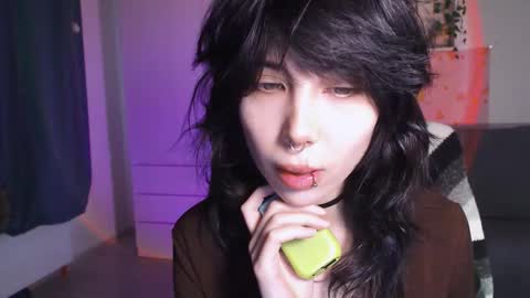 Snapshot of meitenshi chatting on October 2025 12:06:02 PM mori3 online show from October 2025 12:06:02 PM