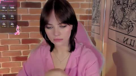 Katie  Payne online show from September 2025 04:11:01 PM