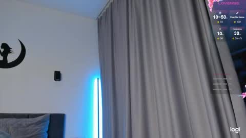 Snapshot of mela911carrera chatting on March 2025 12:44:01 AM Start every day 2000 - 700 online show from March 2025 12:44:01 AM