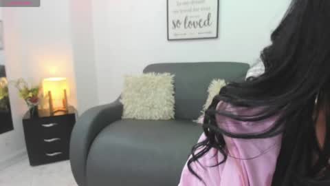 melan_owen online show from December 2024 10:36:02 AM