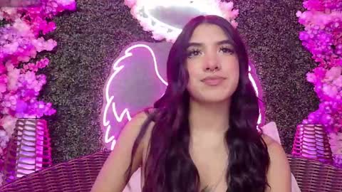 Snapshot of melanie_bianco chatting on September 2025 03:32:01 AM Melanie online show from September 2025 03:32:01 AM