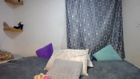 Melanny Amber online show from September 2025 04:44:01 AM