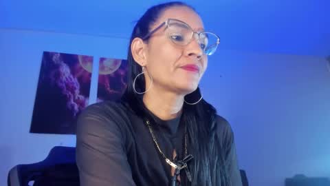 melannia_hills online show from January 2025 01:40:01 PM