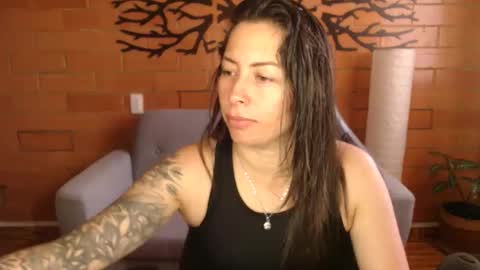 Snapshot of melanny_69 chatting on November 2025 11:10:01 AM Melanny online show from November 2025 11:10:01 AM